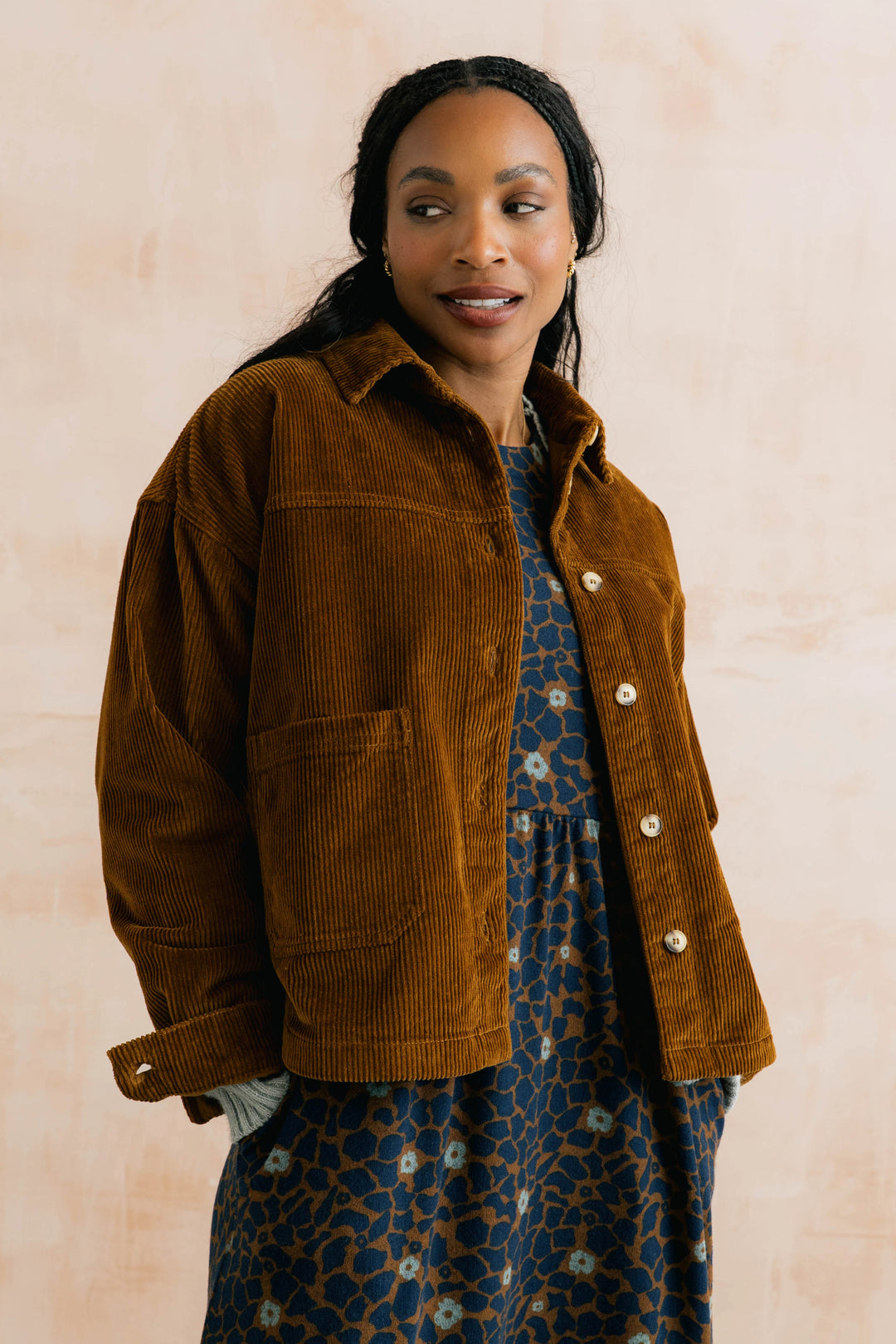Surchemise à poches plaquées Olivia - En velours côtelé extensible