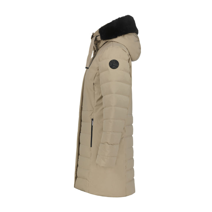Manteau matelassé à capuche Haukkala - Coupe ajustée et mi-longue