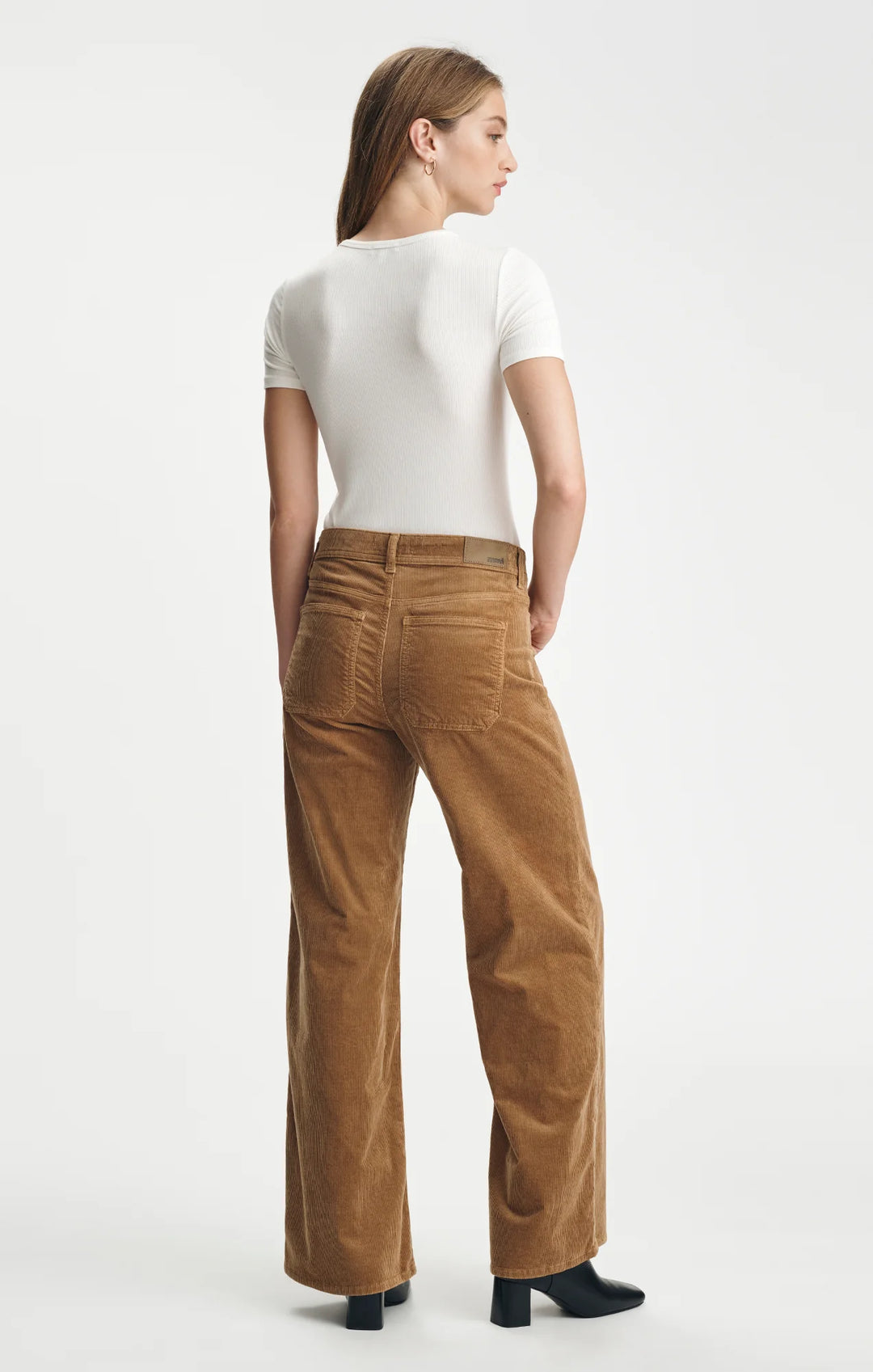 Pantalon large en velours côtelé Paloma - Doux et structuré