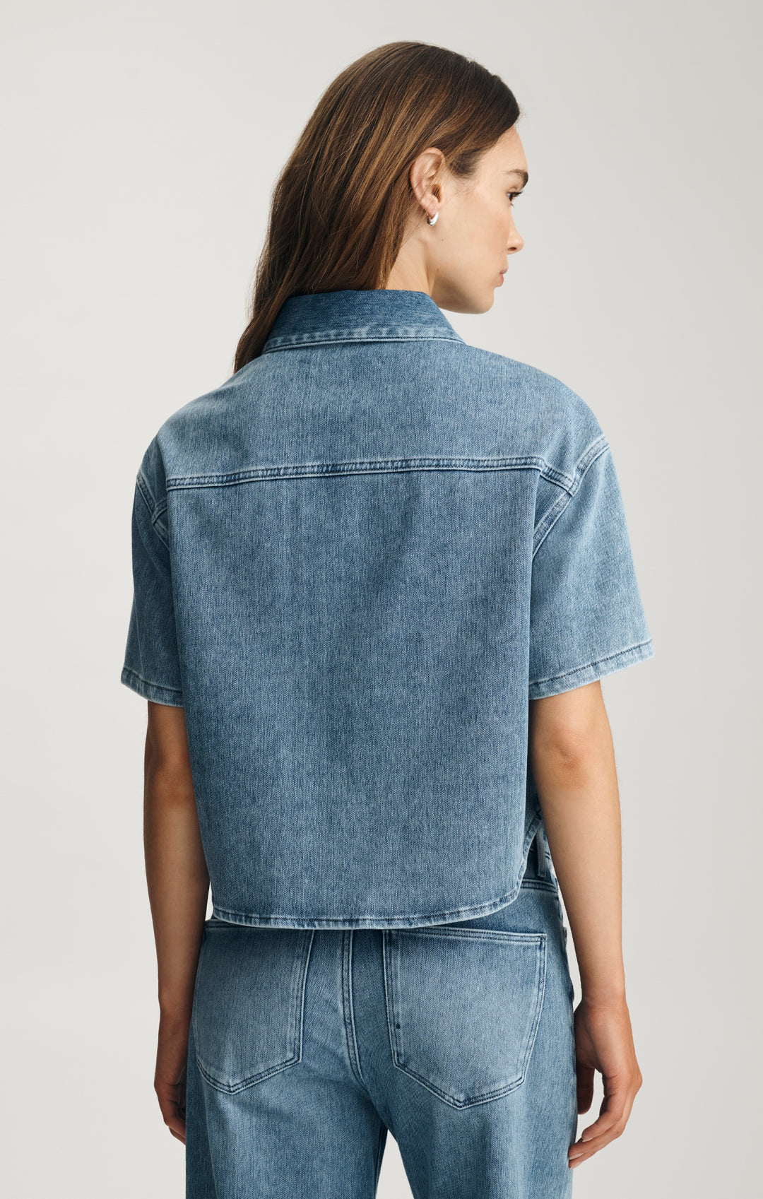 Chemise en denim à manches courtes Move - Moderne et décontractée