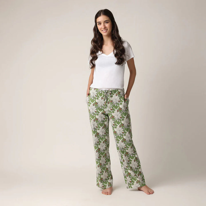 Pantalon de nuit à motifs hivernaux