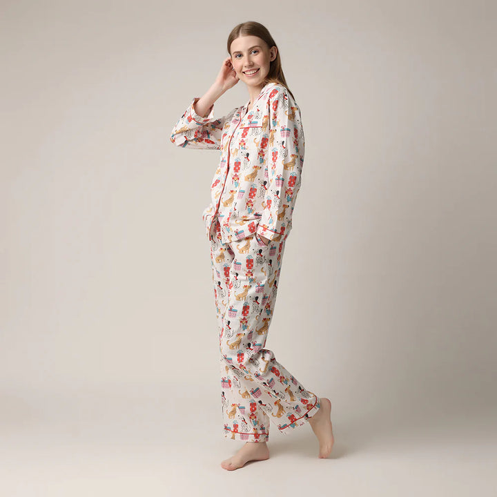 Ensemble pyjama avec imprimés de chiens