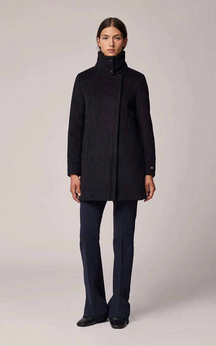 Manteau deux façons avec un col montant