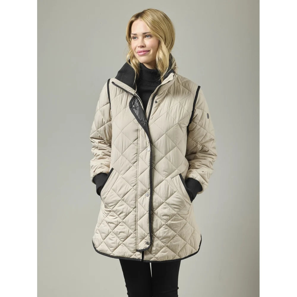 Manteau matelassé Margrethe – Écoresponsable aux détails contrastés