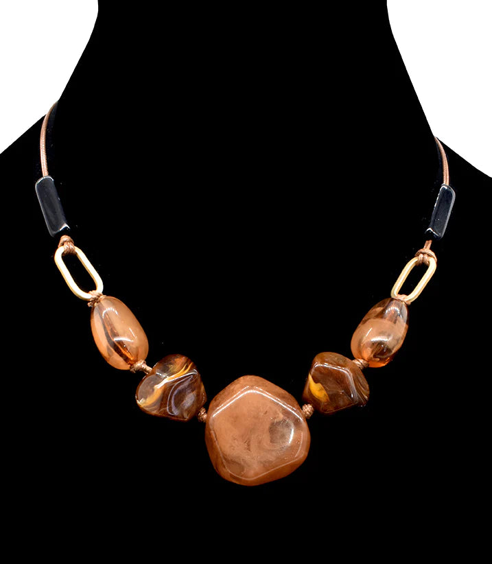 Collier ajustable abstrait en pierre et verre