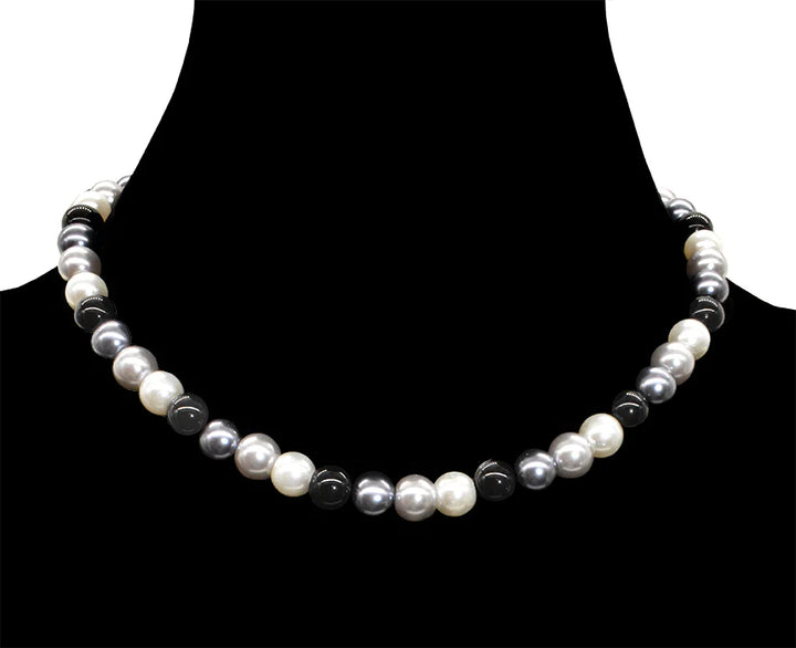 Collier court perles effet verre