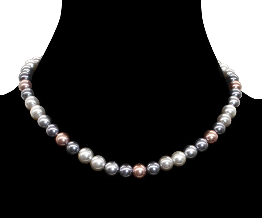 Collier court perles effet verre