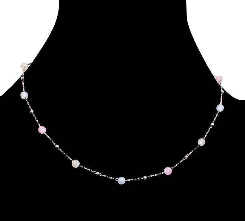 Collier avec minis perles pastels