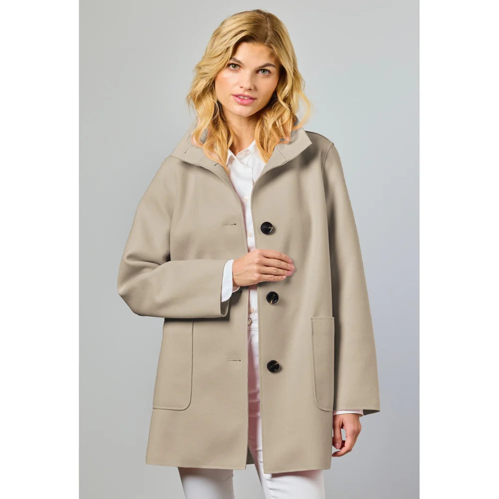 Manteau léger Nanna – Silhouette moderne