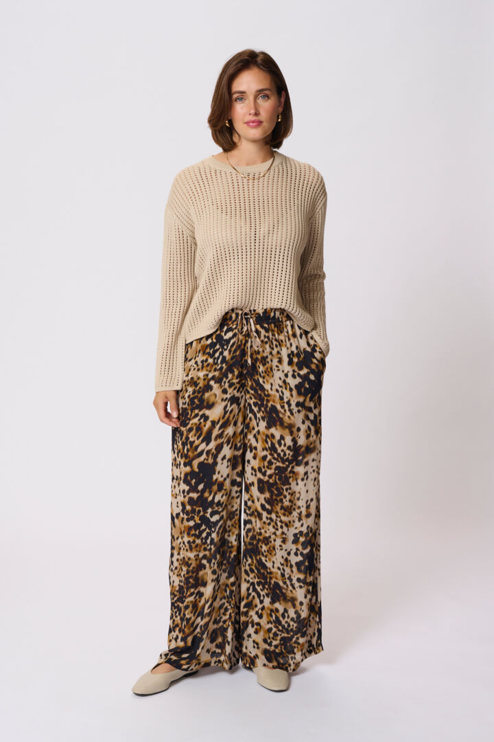 Pantalon facile à enfiler, à l’imprimé léopard audacieux Thora