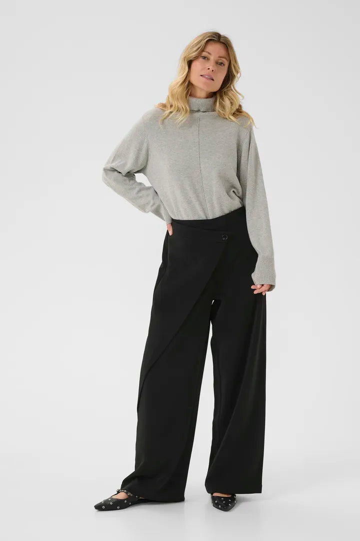 Pantalon original avec attache en diagonale Bina