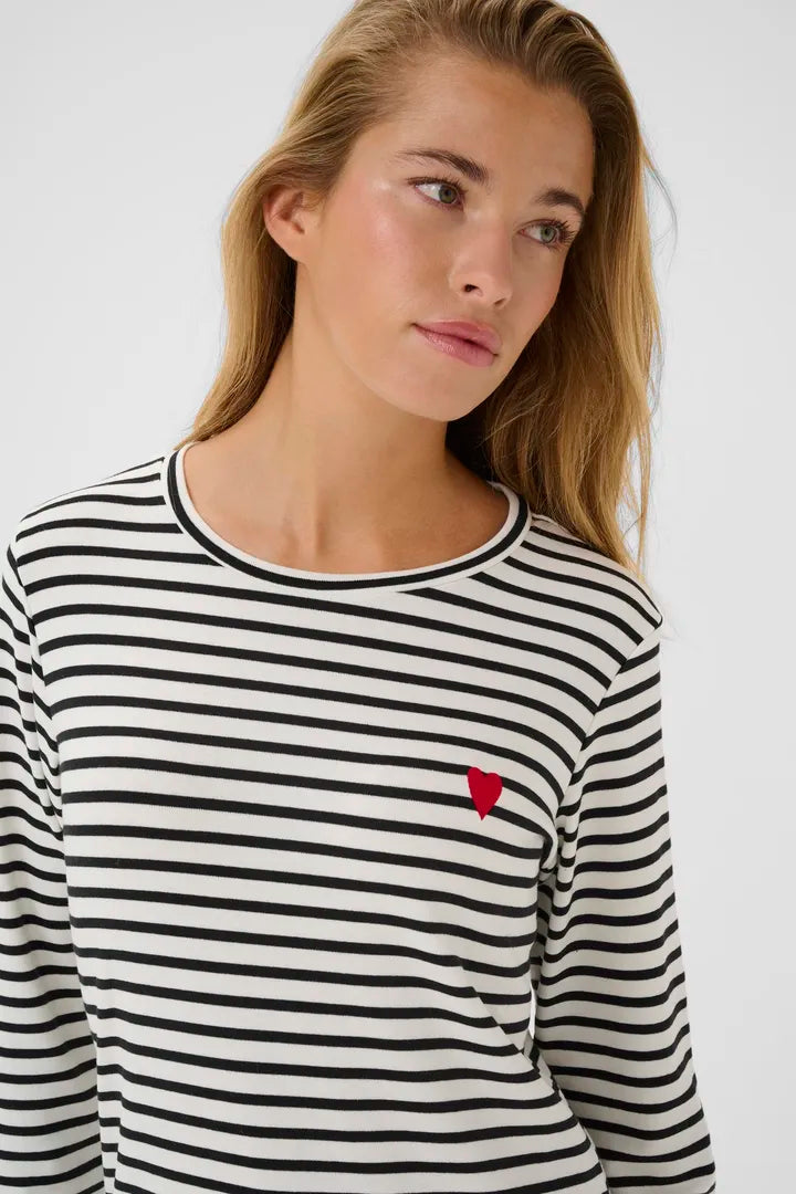 Pull à rayures et broderie de coeur Liddy