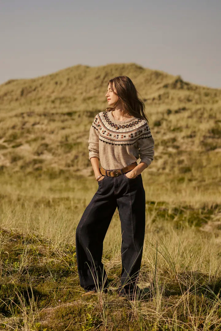 Pull d’inspiration artisanale Cherrie