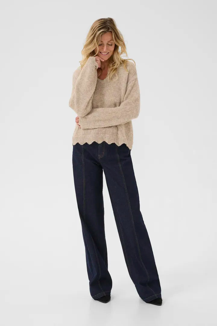 Pull original avec finitions angulaires en v Niso