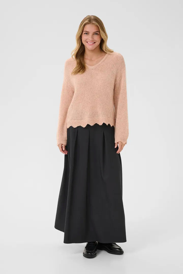 Pull original avec finitions angulaires en v Niso