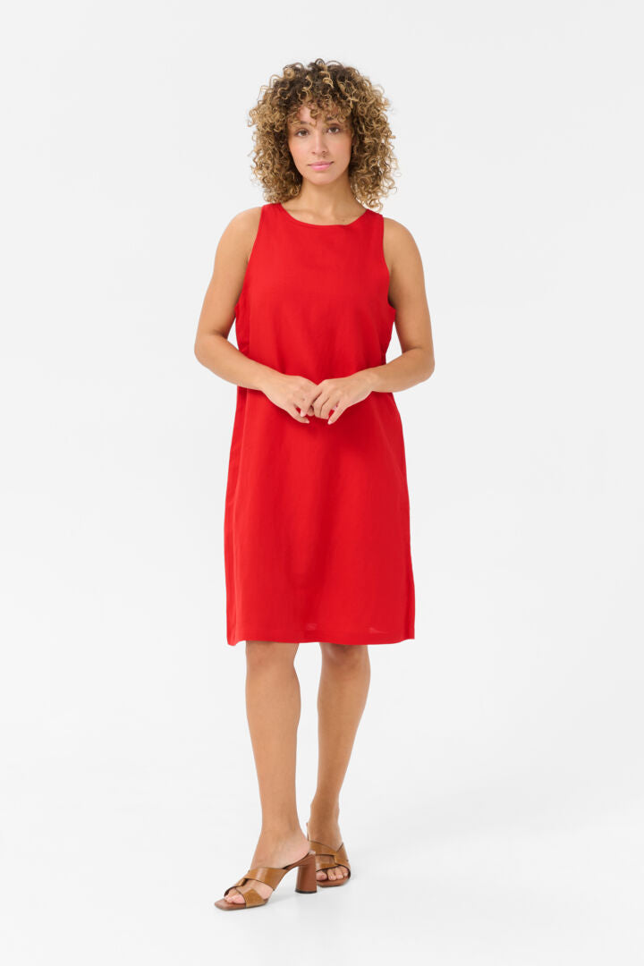 Robe aux lignes simples en lin Linna