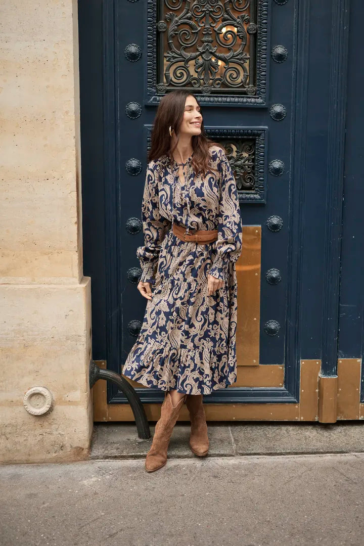 Robe avec imprimé arabesque baroque