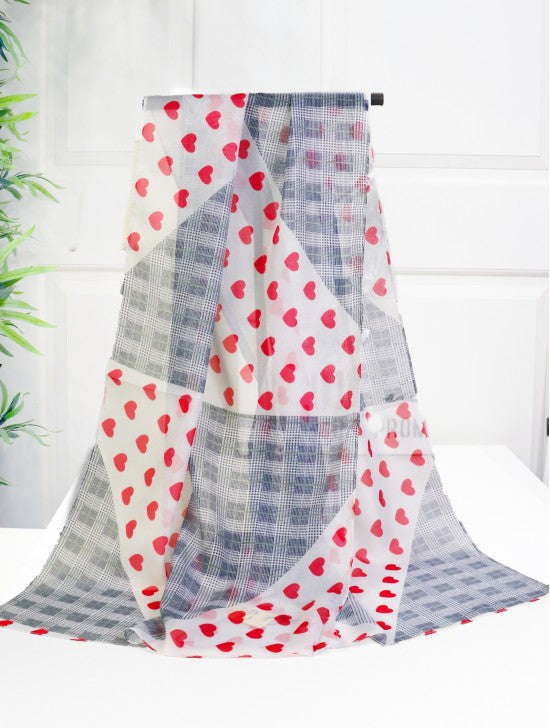 Foulard en chiffon à motifs cœurs et carreaux*