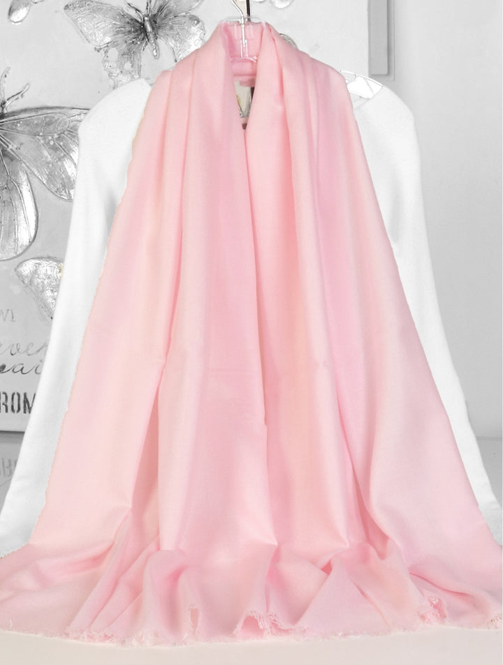 Écharpe unie à franges – Acrylique doux