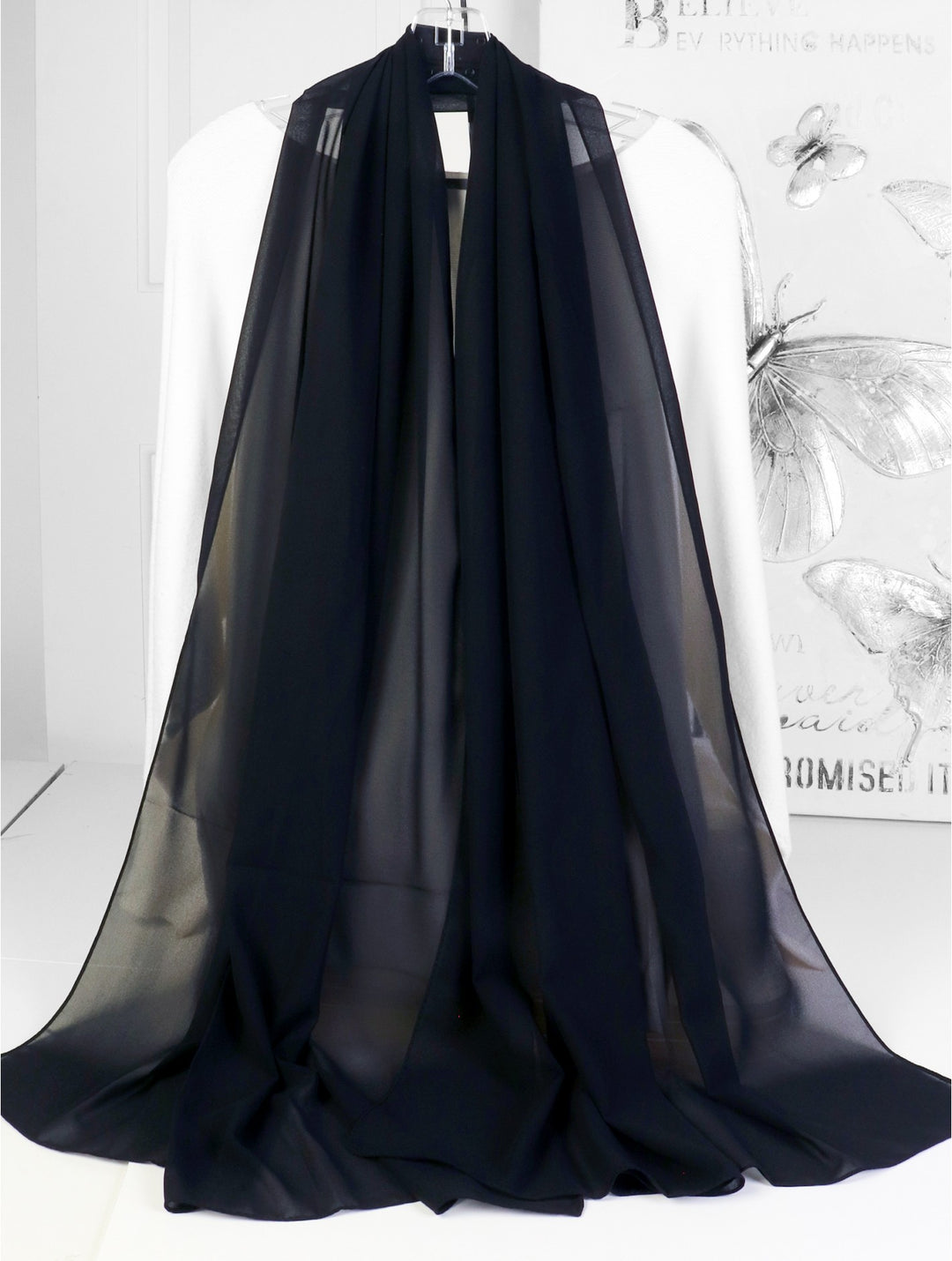 Foulard en chiffon uni léger – Fluide et élégant