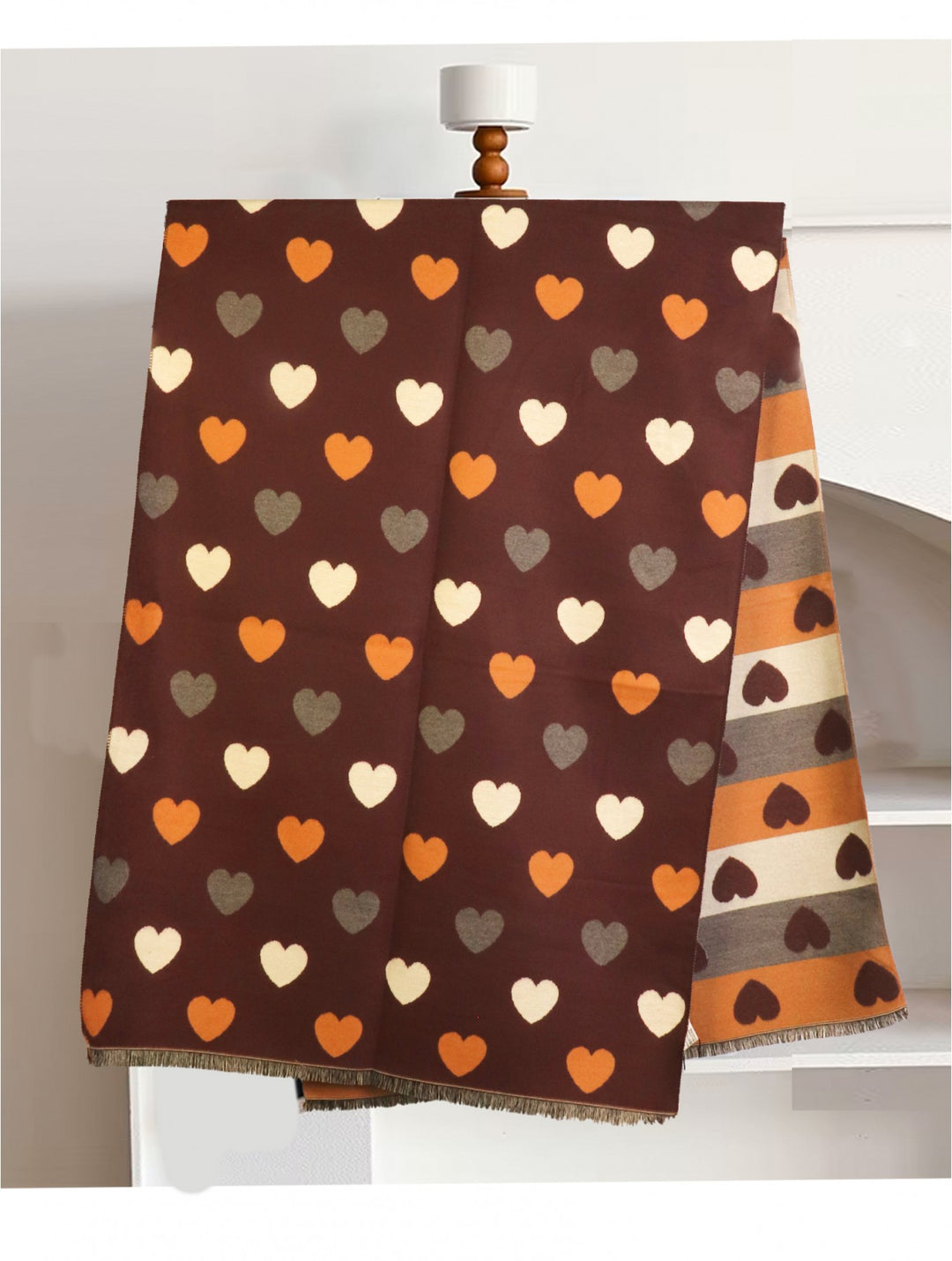 Grand foulard réversible à motifs cœurs - Accessoire polyvalent