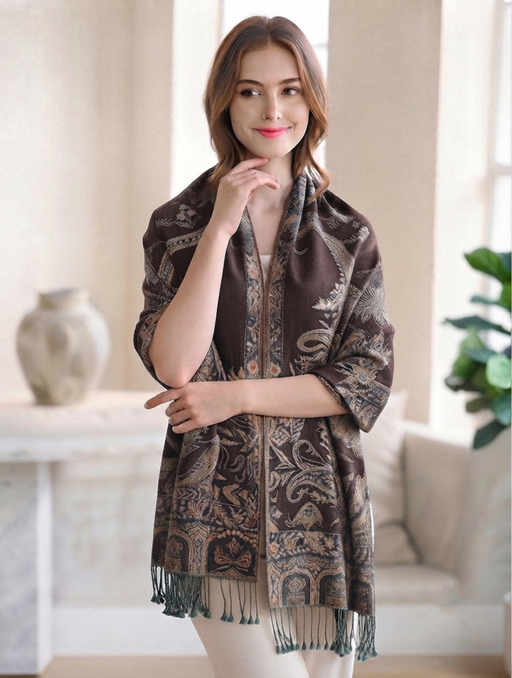 Grand foulard à motifs - Étole confortable