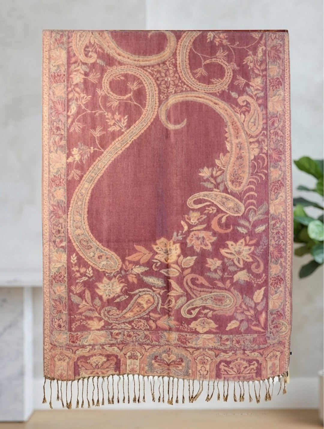 Grand foulard étole à motifs - Accessoire polyvalent