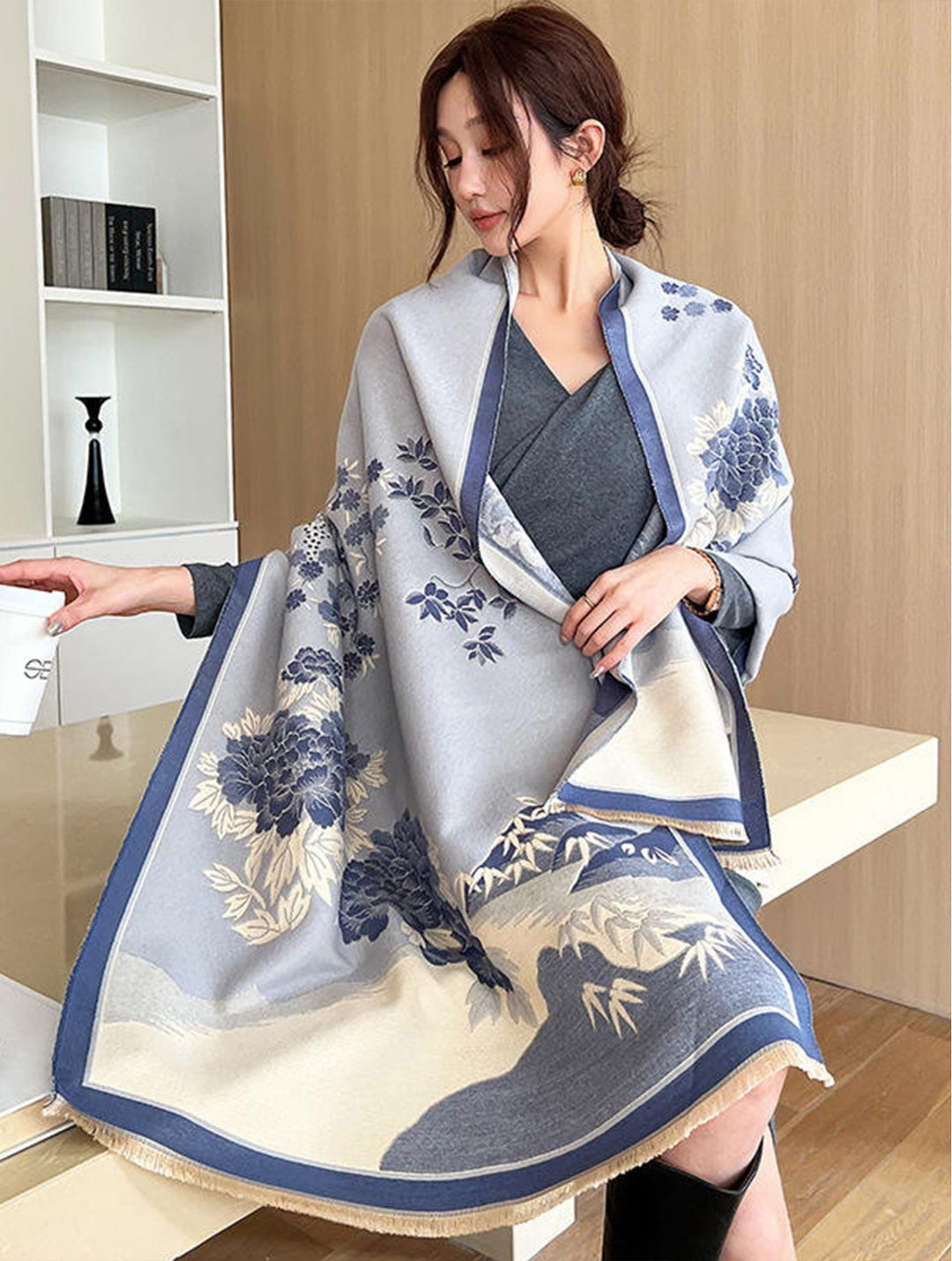 Grand foulard étole à motifs floraux - Mélange de coton