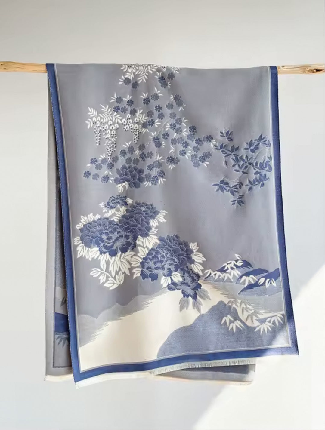 Grand foulard étole à motifs floraux - Mélange de coton