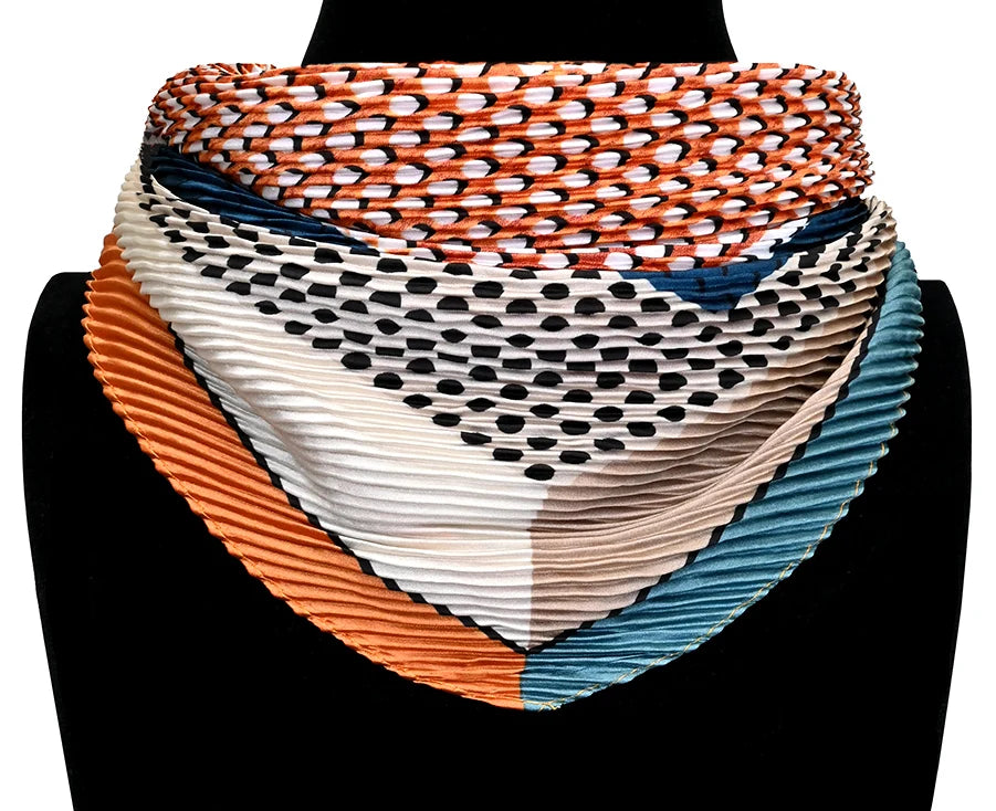 Foulard carré plissé géométrique - Accessoire coloré