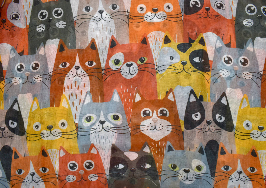 Écharpe à motif chats illustrés – format long et lumineux