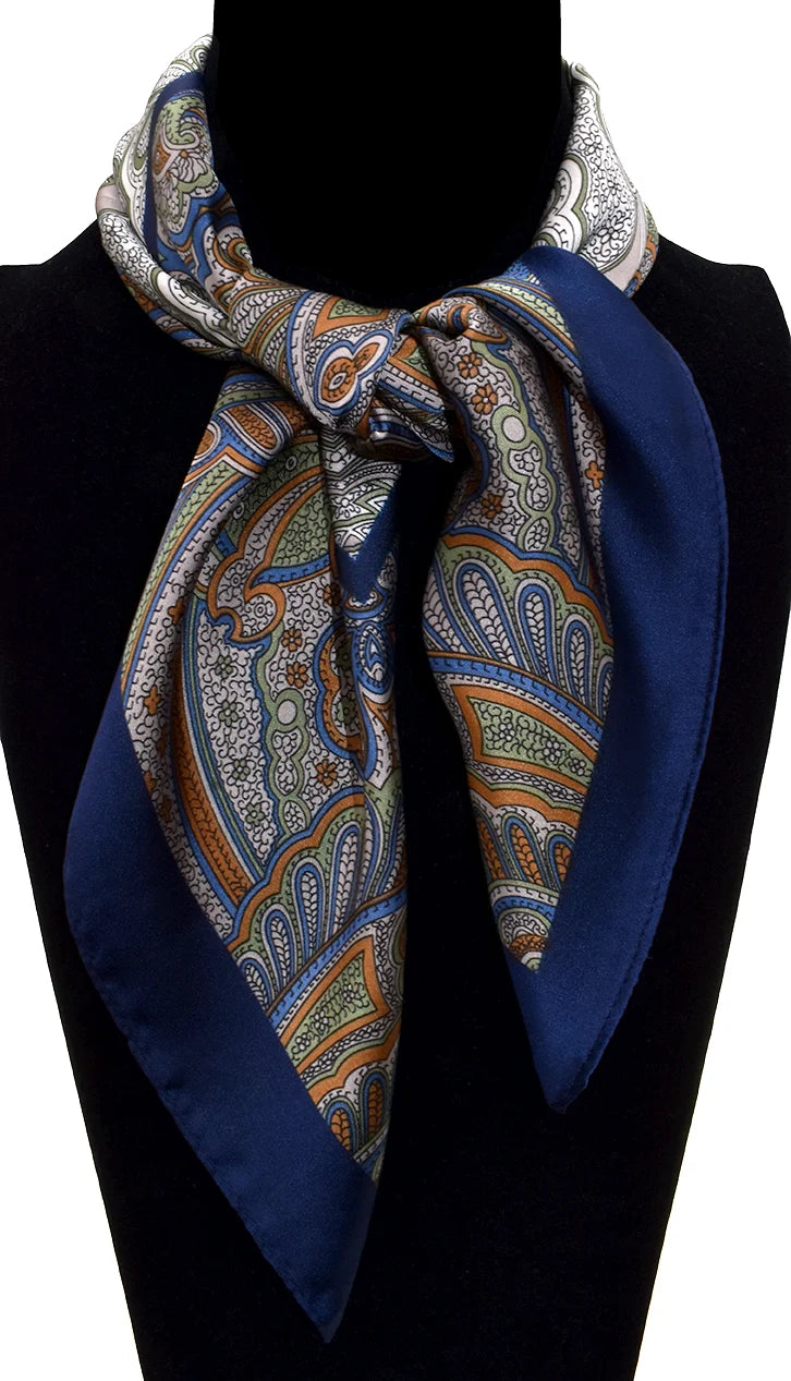Foulard carré motif mandala - Écharpe au toucher soie