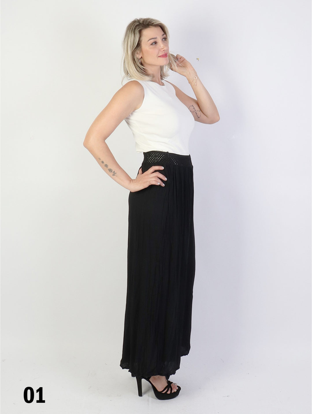 Pantalon ample uni pleine longueur – Fluide et polyvalent