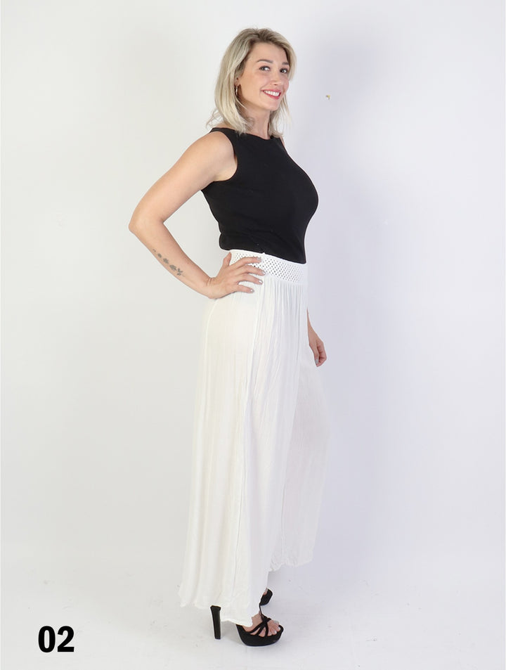 Pantalon ample uni pleine longueur – Fluide et polyvalent