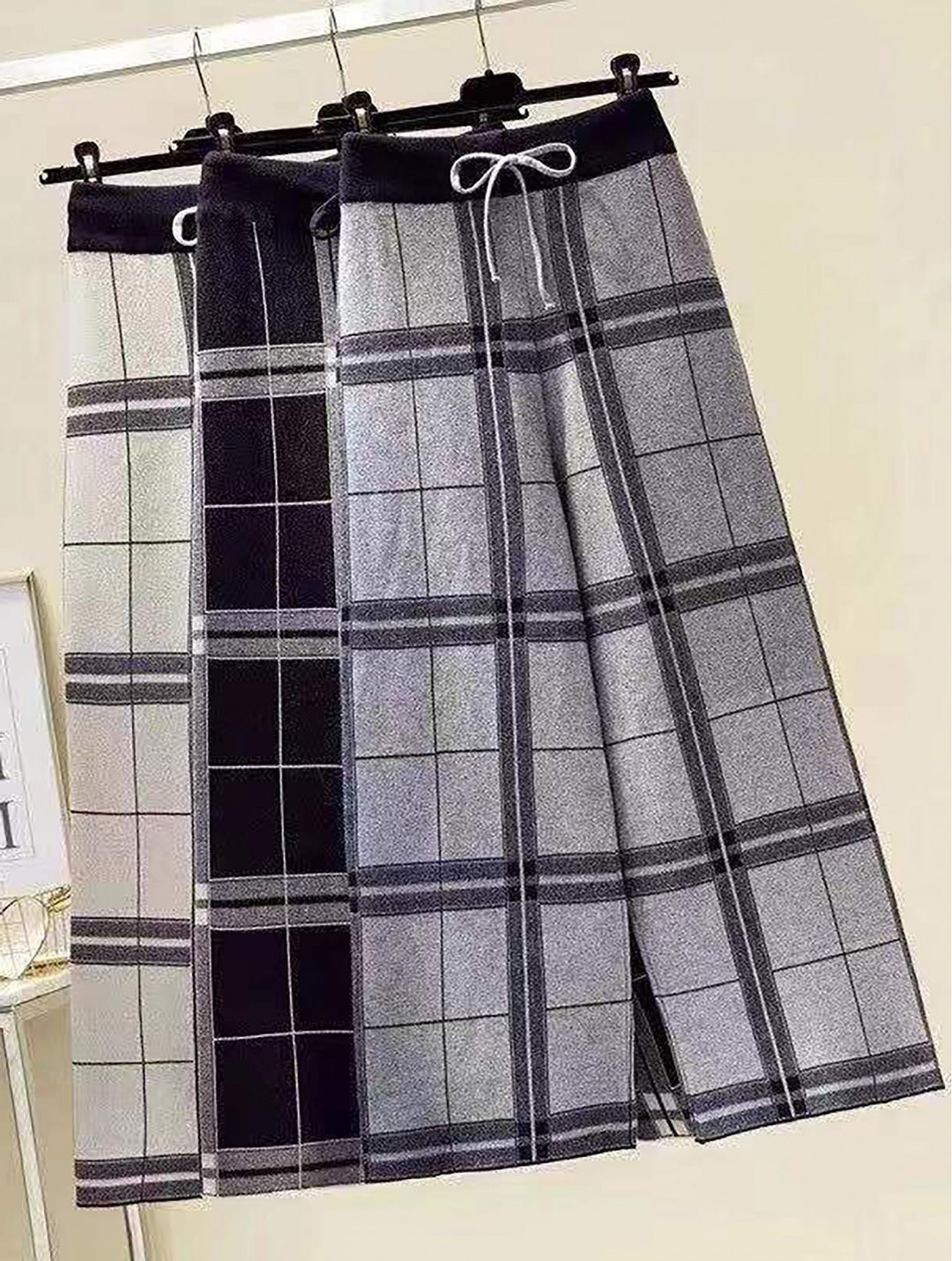 Pantalon confortable à carreaux