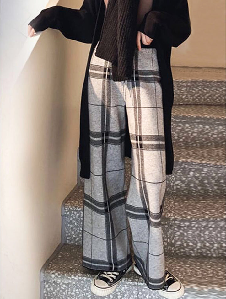 Pantalon confortable à carreaux