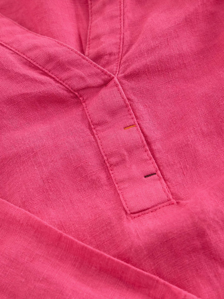 Tunique en lin cintrée au niveau du bassin Blake