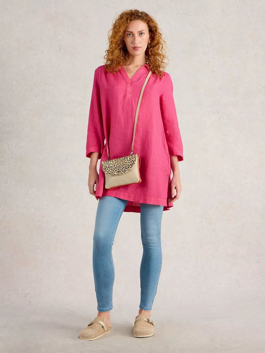 Tunique en lin cintrée au niveau du bassin Blake