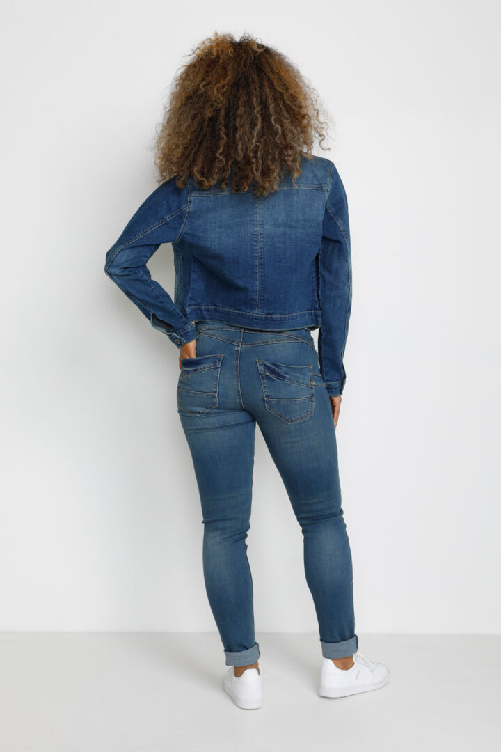 Veste de jeans classique coupe ajustée