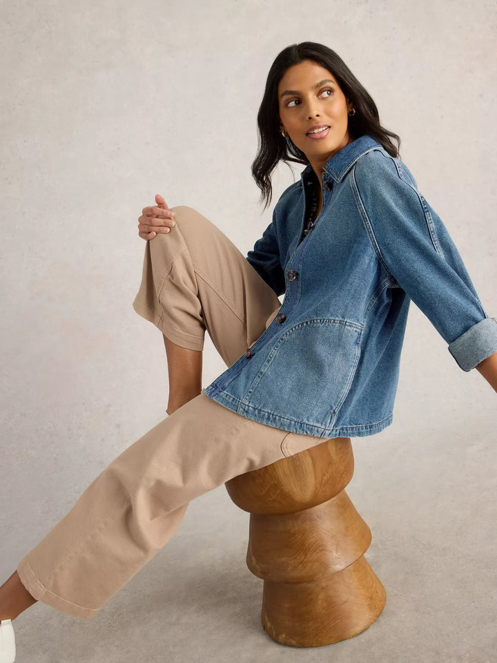 Veste en jean avec des poches circulaires Eden