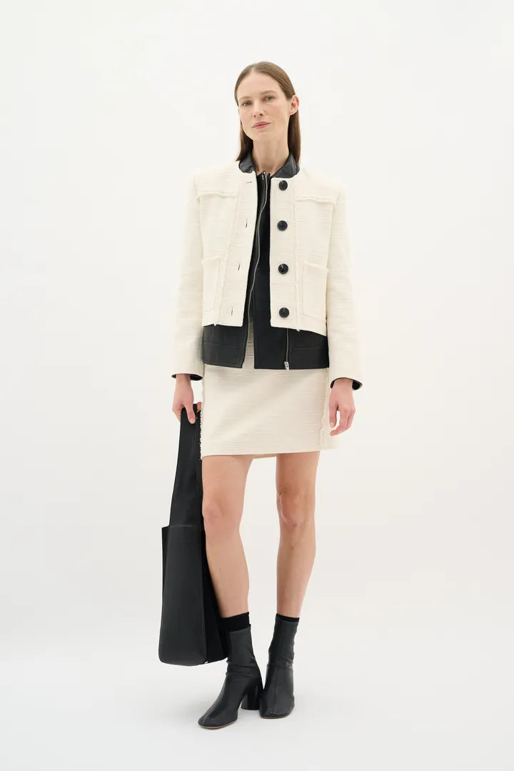 Veste rétro aux accents couture Yutta