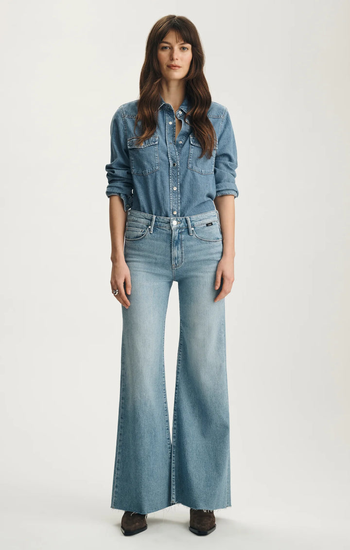 Jean à jambe évasée Grace - Denim décontracté et audacieux