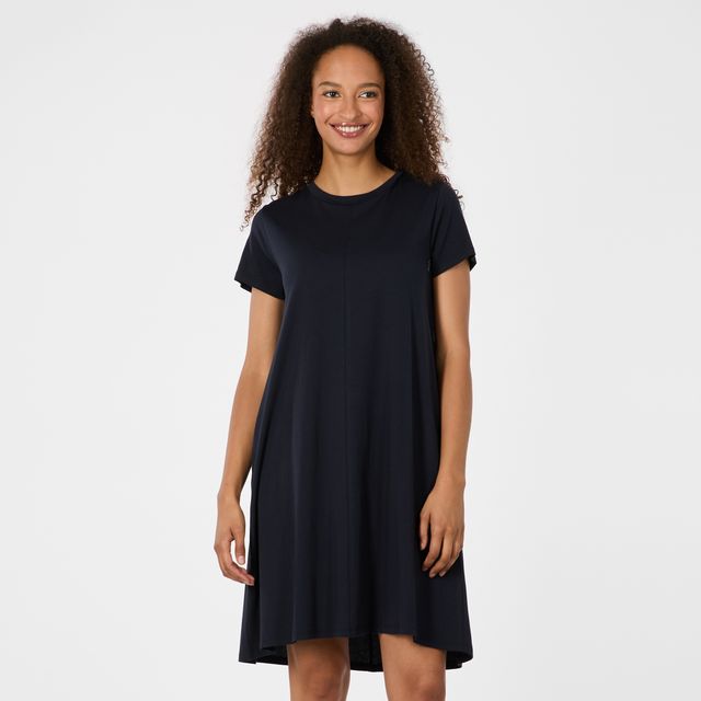 Robe de style t-shirt Chickie - Décontractée et mélange de coton naturel