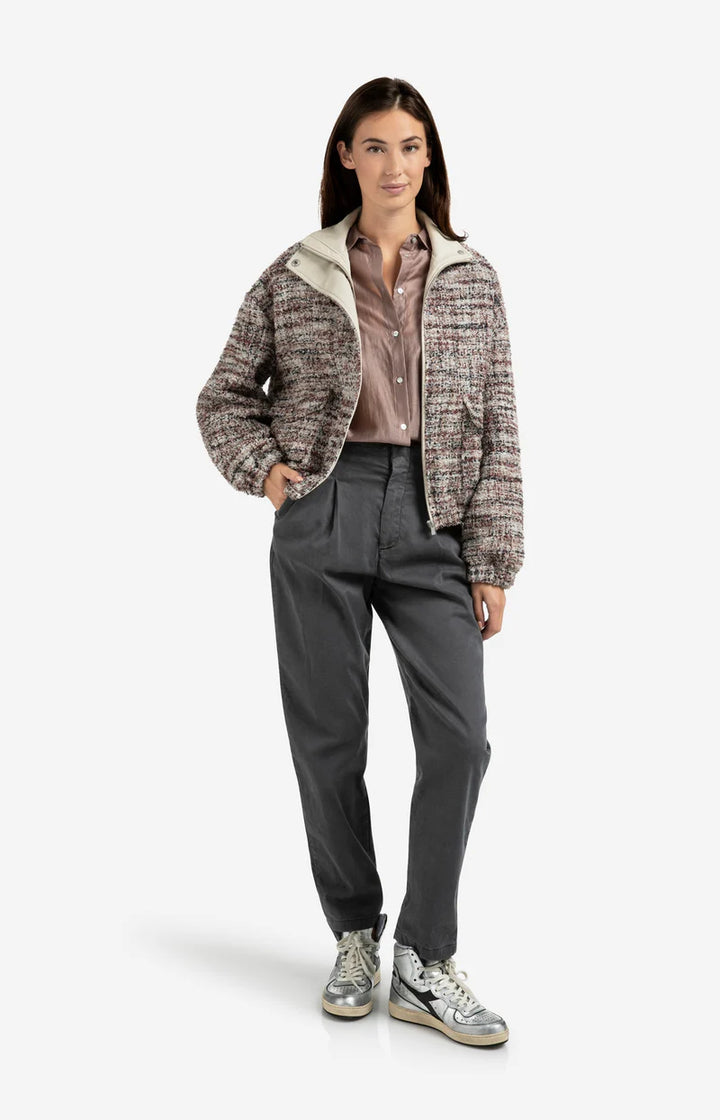 Veste à franges et col montant