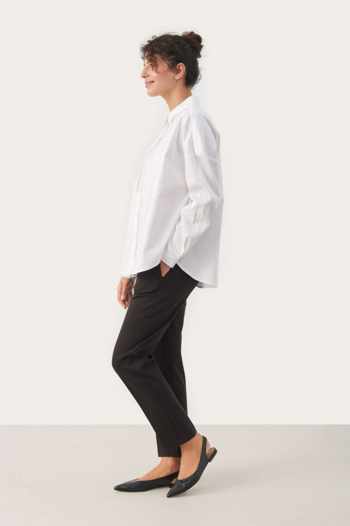 Chemise blanche à bavette texturée