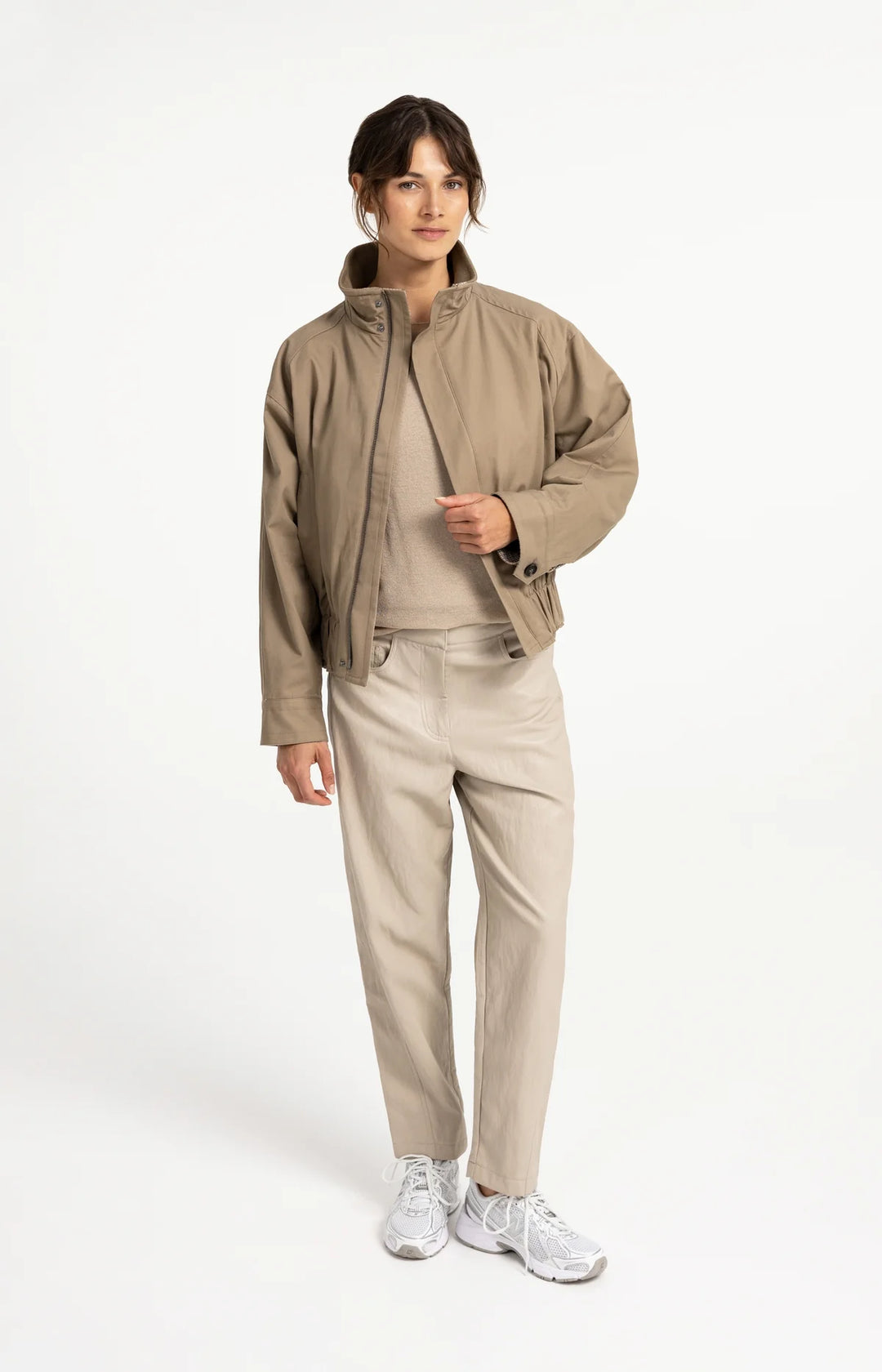 Pantalon en simili cuir avec détails de coutures - Taille mi-haute