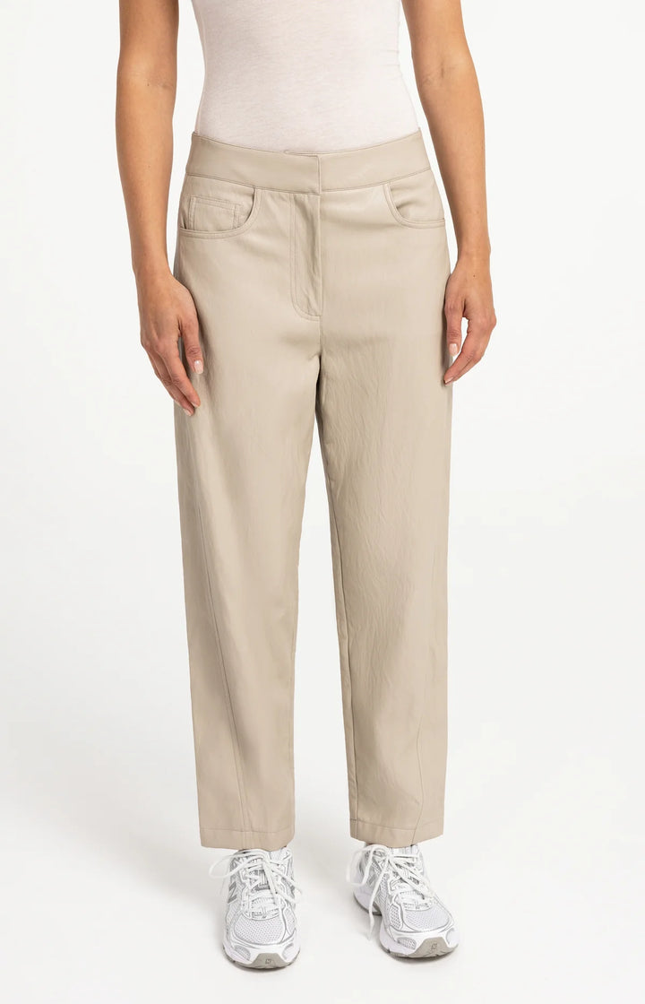 Pantalon en simili cuir avec détails de coutures - Taille mi-haute