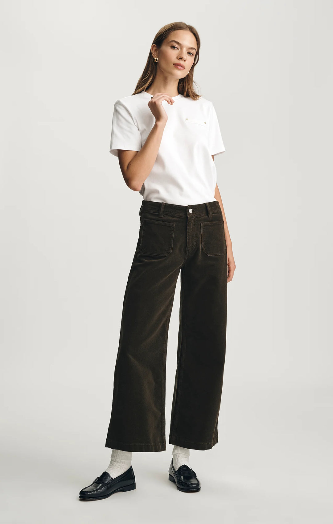 Pantalon à coupe évasée de velours côtelé