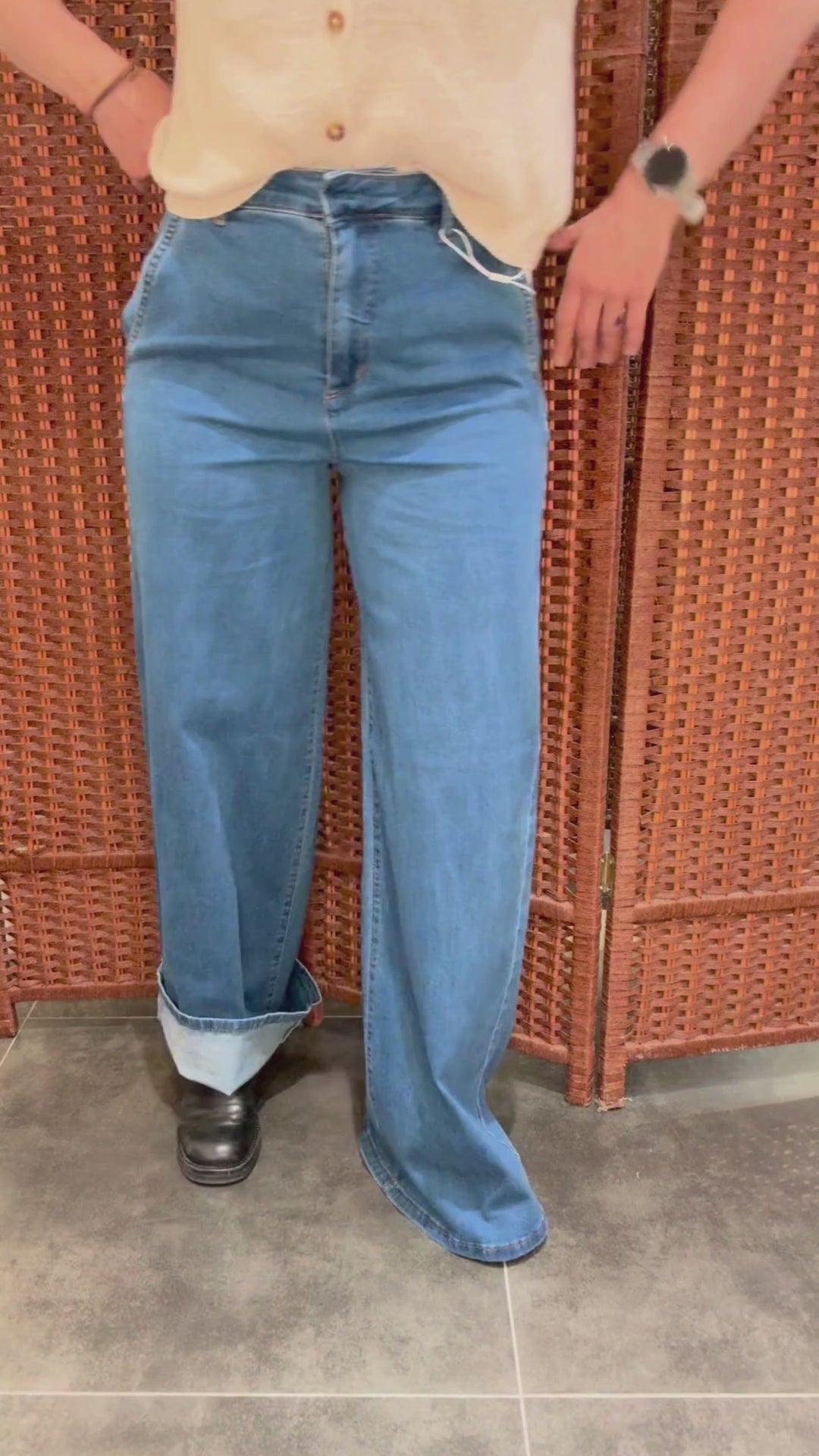 Jeans rétro à jambes évasées ultra larges Visti