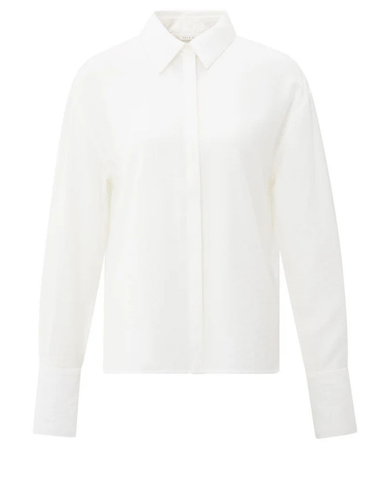 Chemisier à col et poignets amovibles